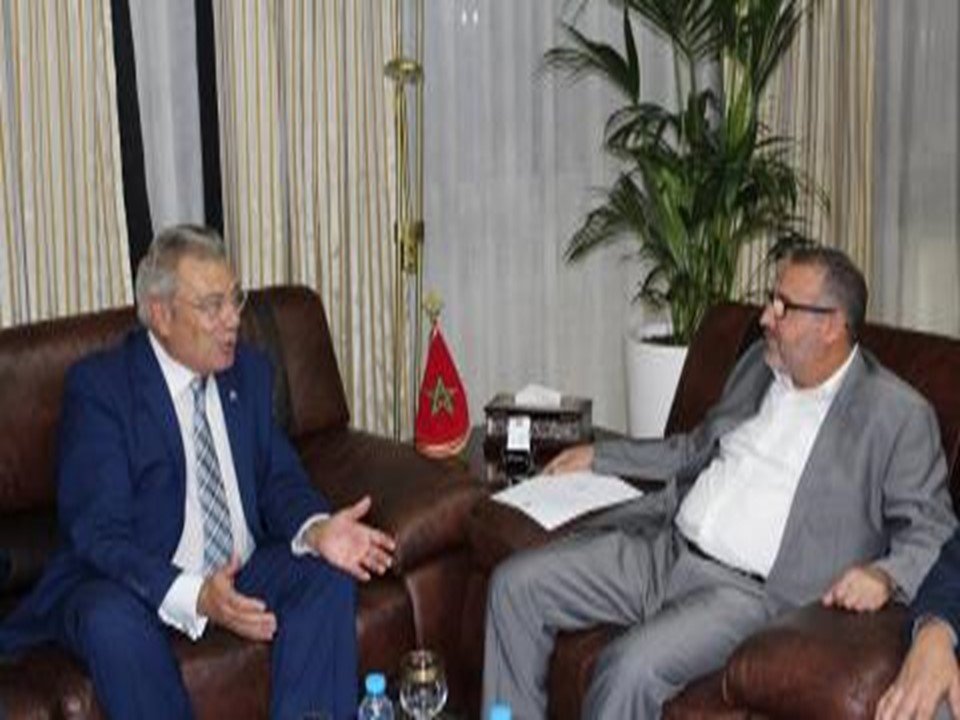 El alcalde de Tánger recibe a presidente de Granada Internacional